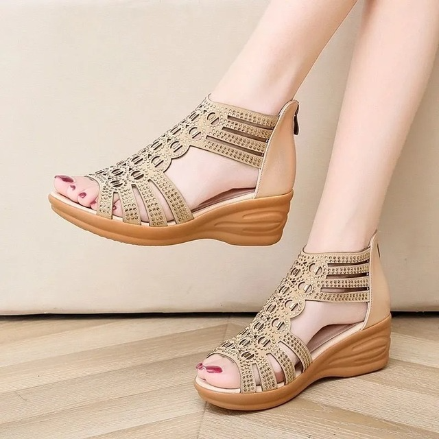 Sandalias casuales ajustables y cómodas