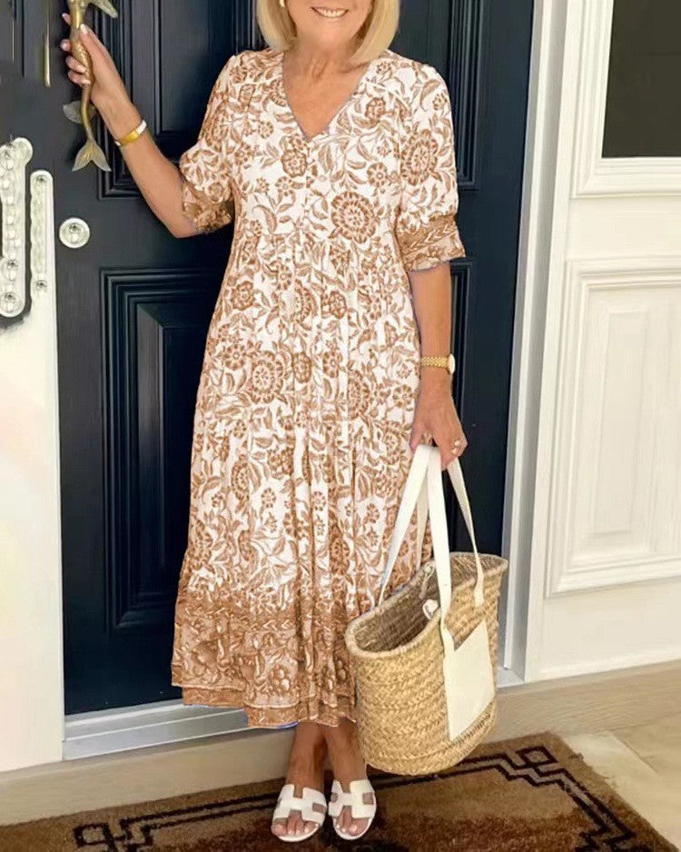 Vestido floral con escote en V y estilo delicado