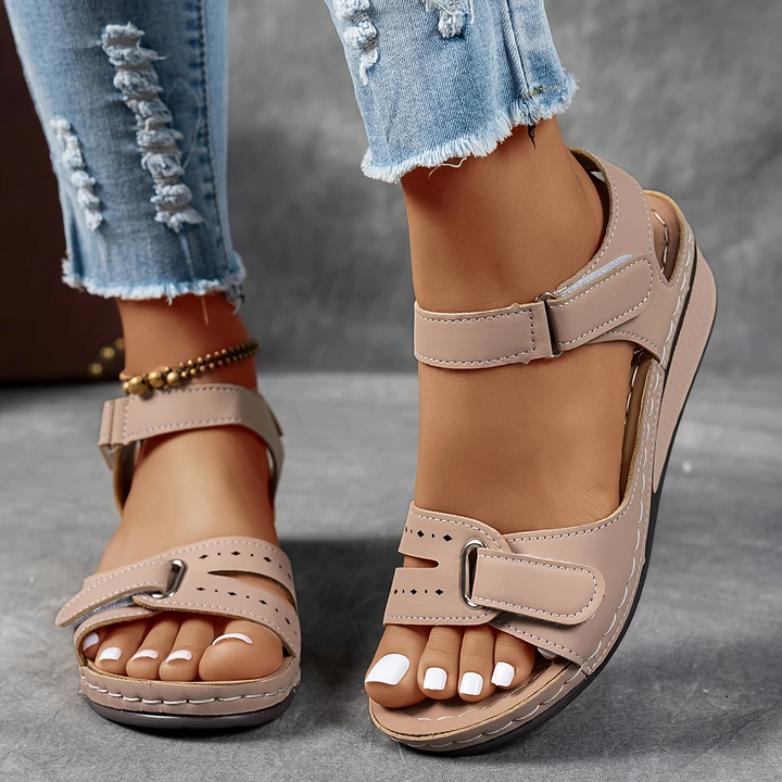 Sandalias de cuña con plataforma acolchada