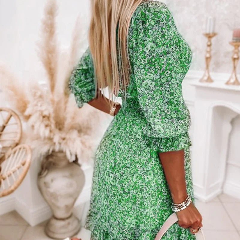 Elegancka sukienka w kwiaty