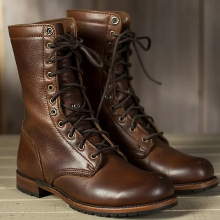 Sznurowane buty outdoorowe