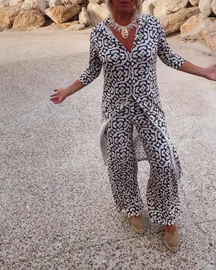 Conjunto de blusa estampada y pantalones