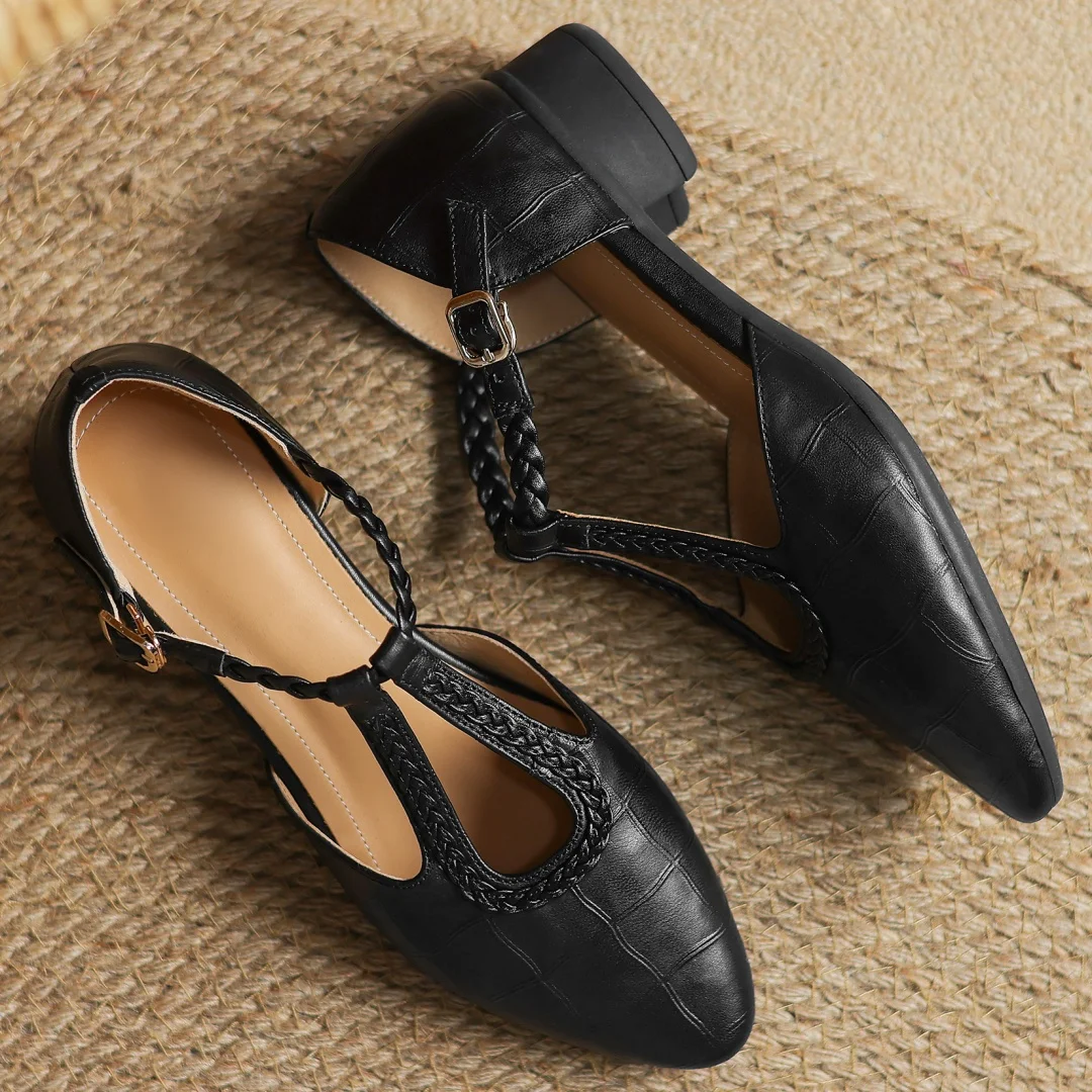 Zapatos planos Mary Jane de punta puntiaguda