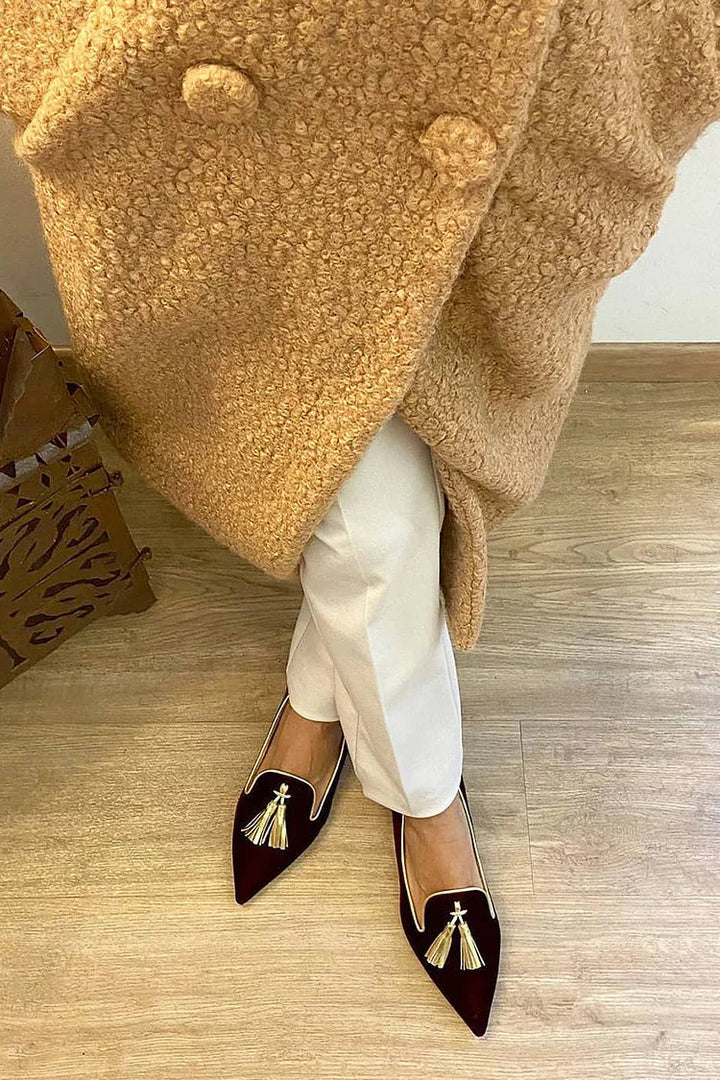 Mocasines con borlas pulidas