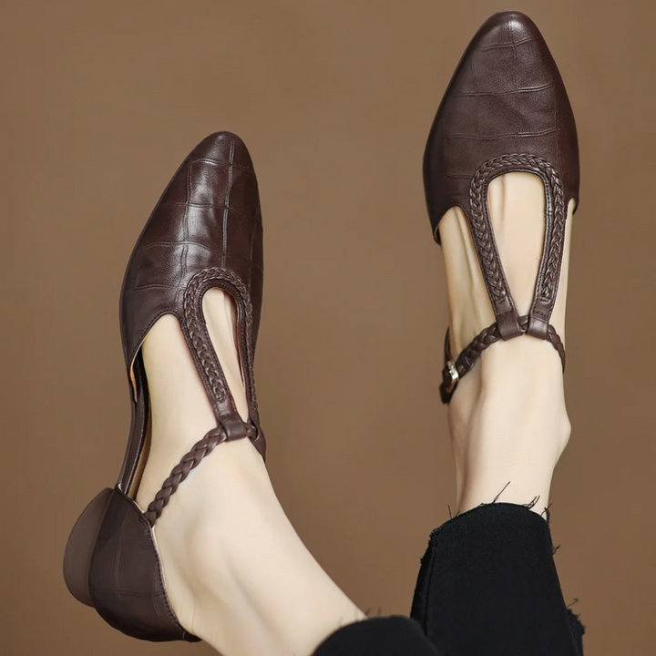 Zapatos planos Mary Jane de punta puntiaguda