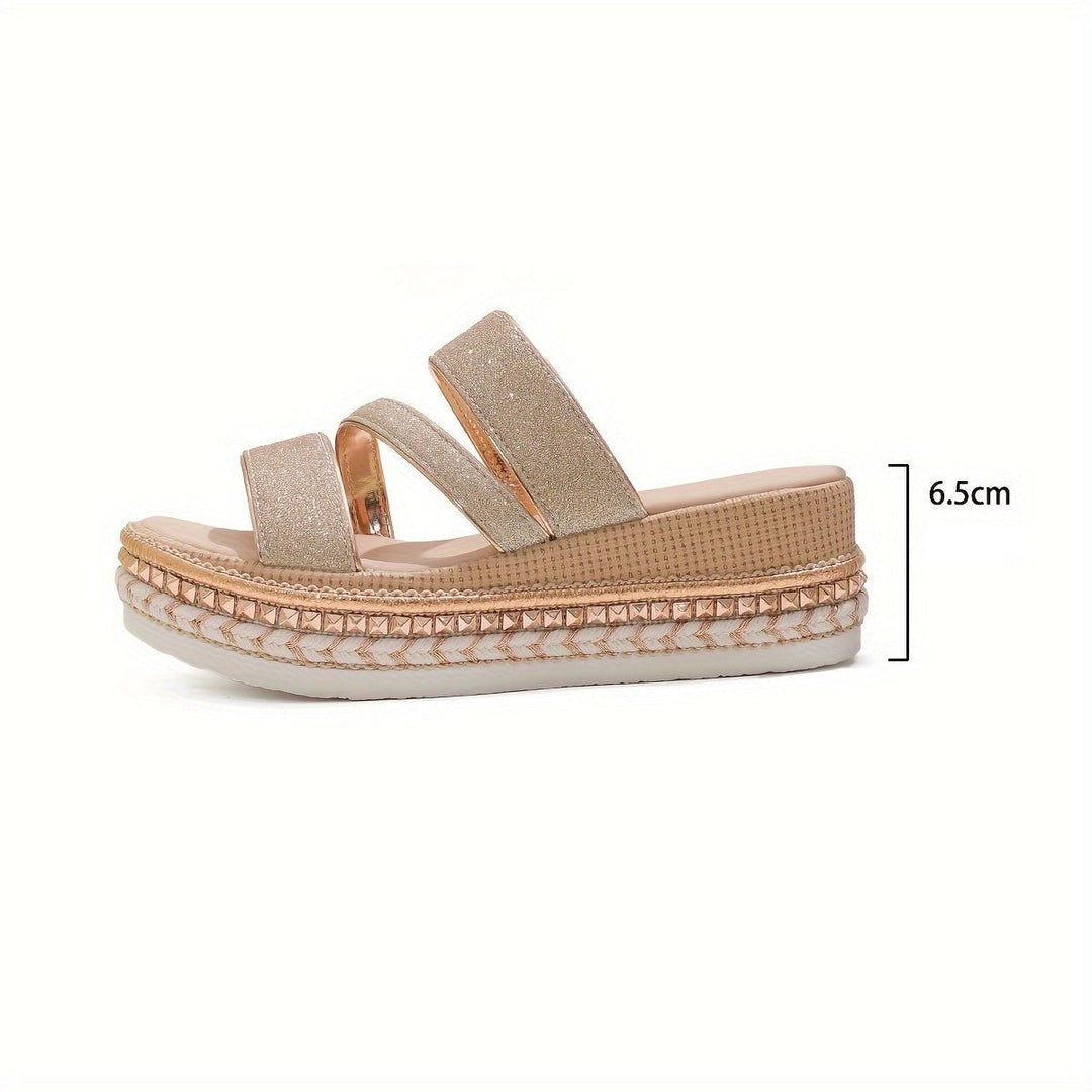 Relaxed Flat Comfort Sandals