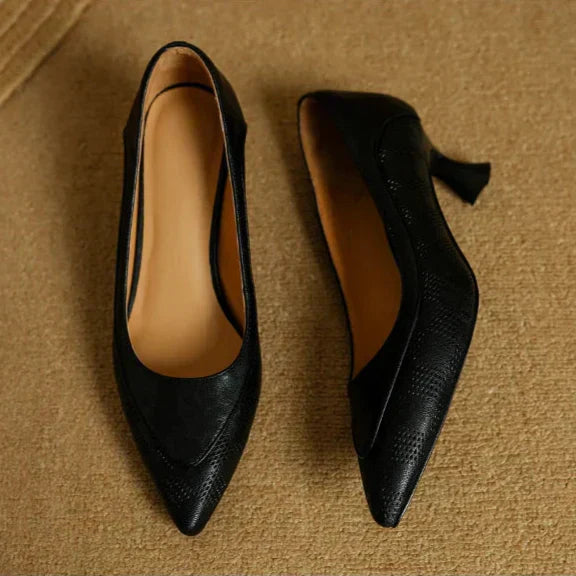 Décolleté con tacco kitten slip-on