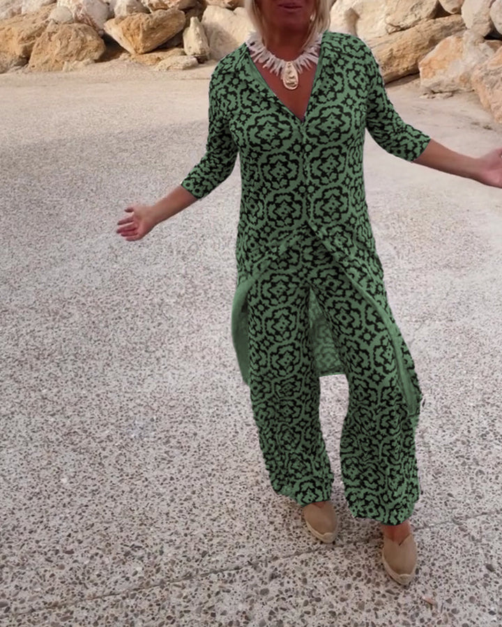 Conjunto de camisa larga estampada y pantalones rectos