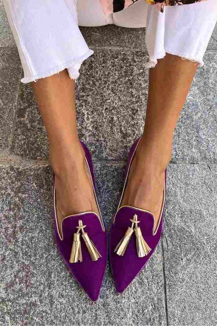 Mocasines con borlas pulidas