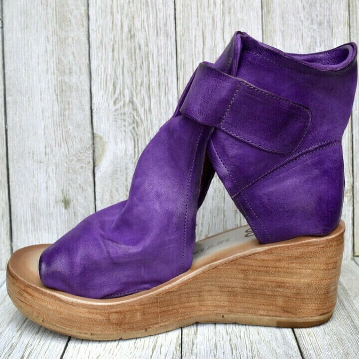 Sandalias de cuña con hebilla bohemias