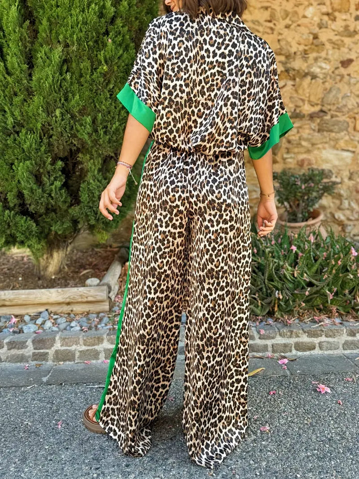 Conjunto Coordinado Fluido con Estampado de Leopardo