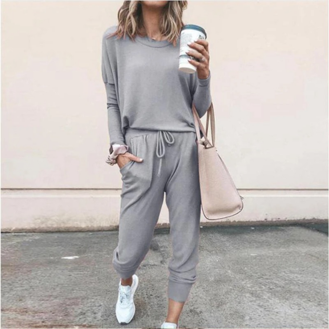 Relaxed Jogger Lounge Set
