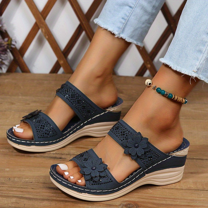 Sandali Comfort con Zeppa e Fascia Scivolata