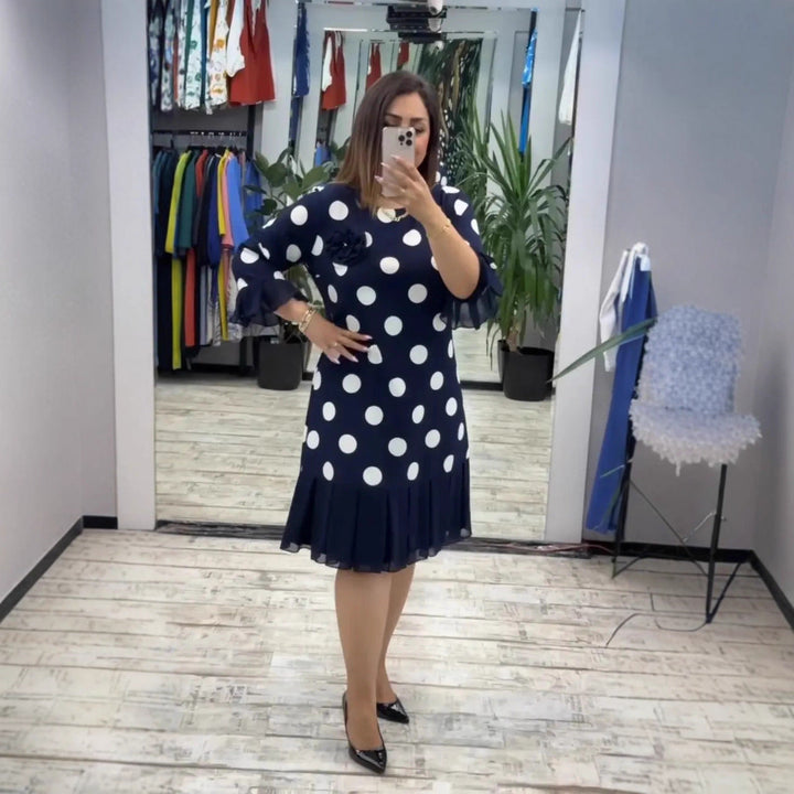 Vestido midi plisado con lunares