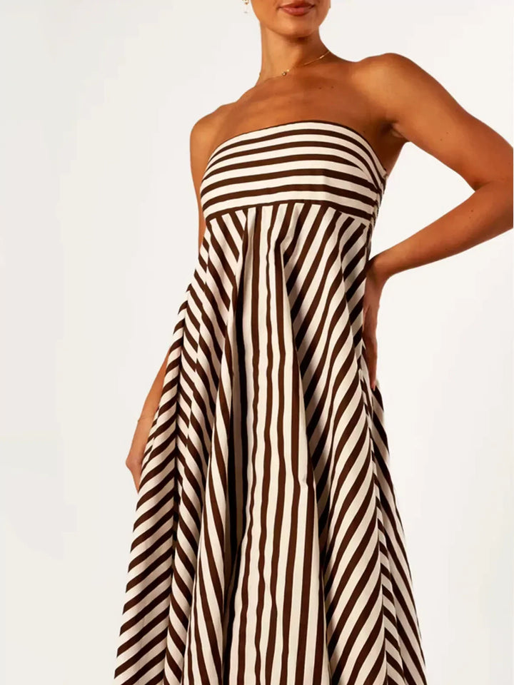 Women's Exquisite Flowing Strapless Maxi Dress with Strapless Neckline