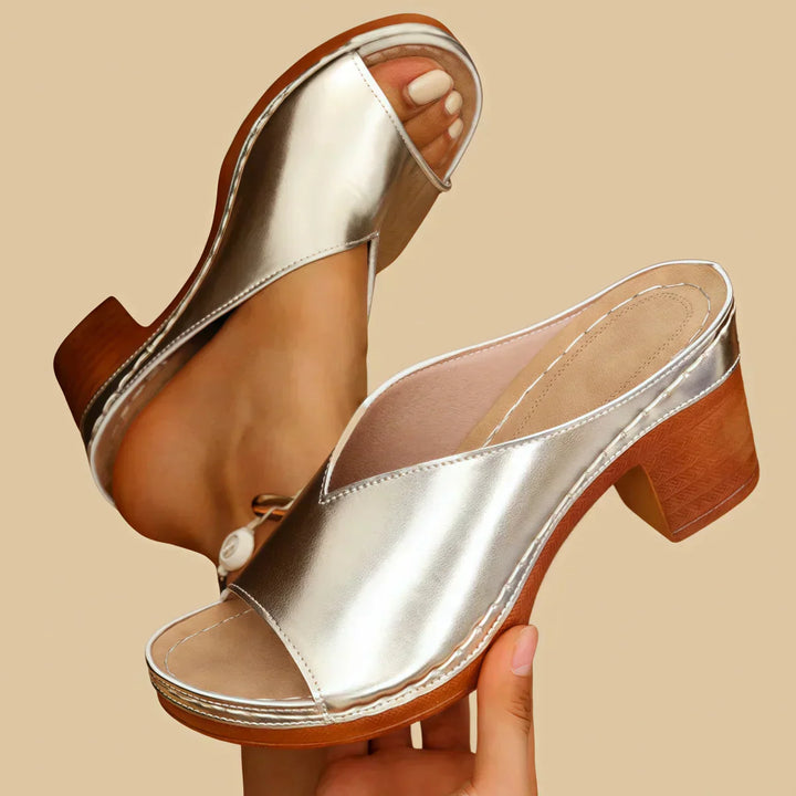 Sandalias ortopédicas planas y cómodas