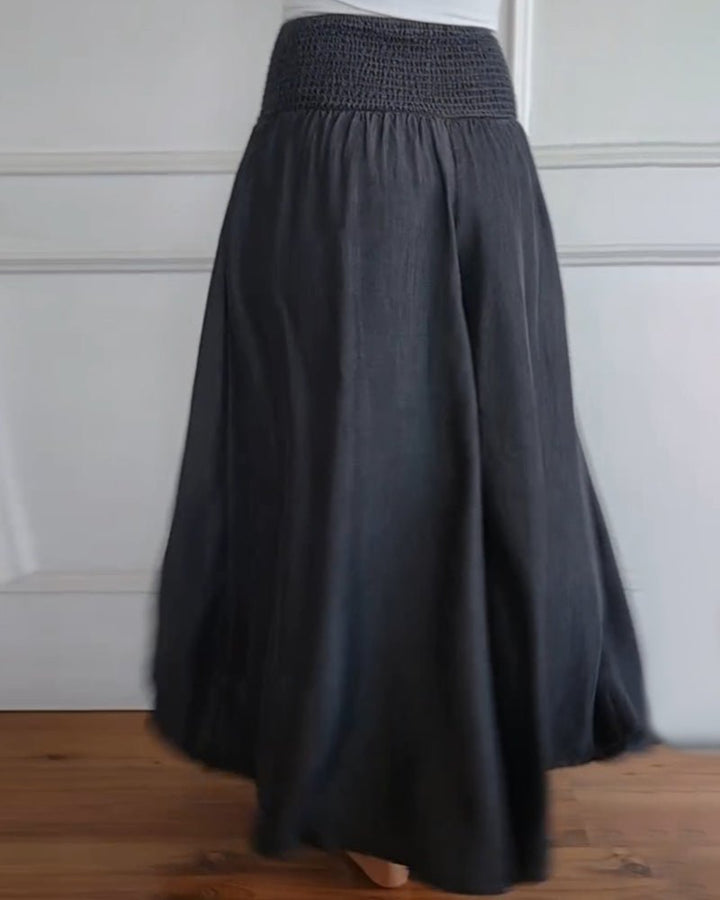 Pantalones elásticos y fluidos