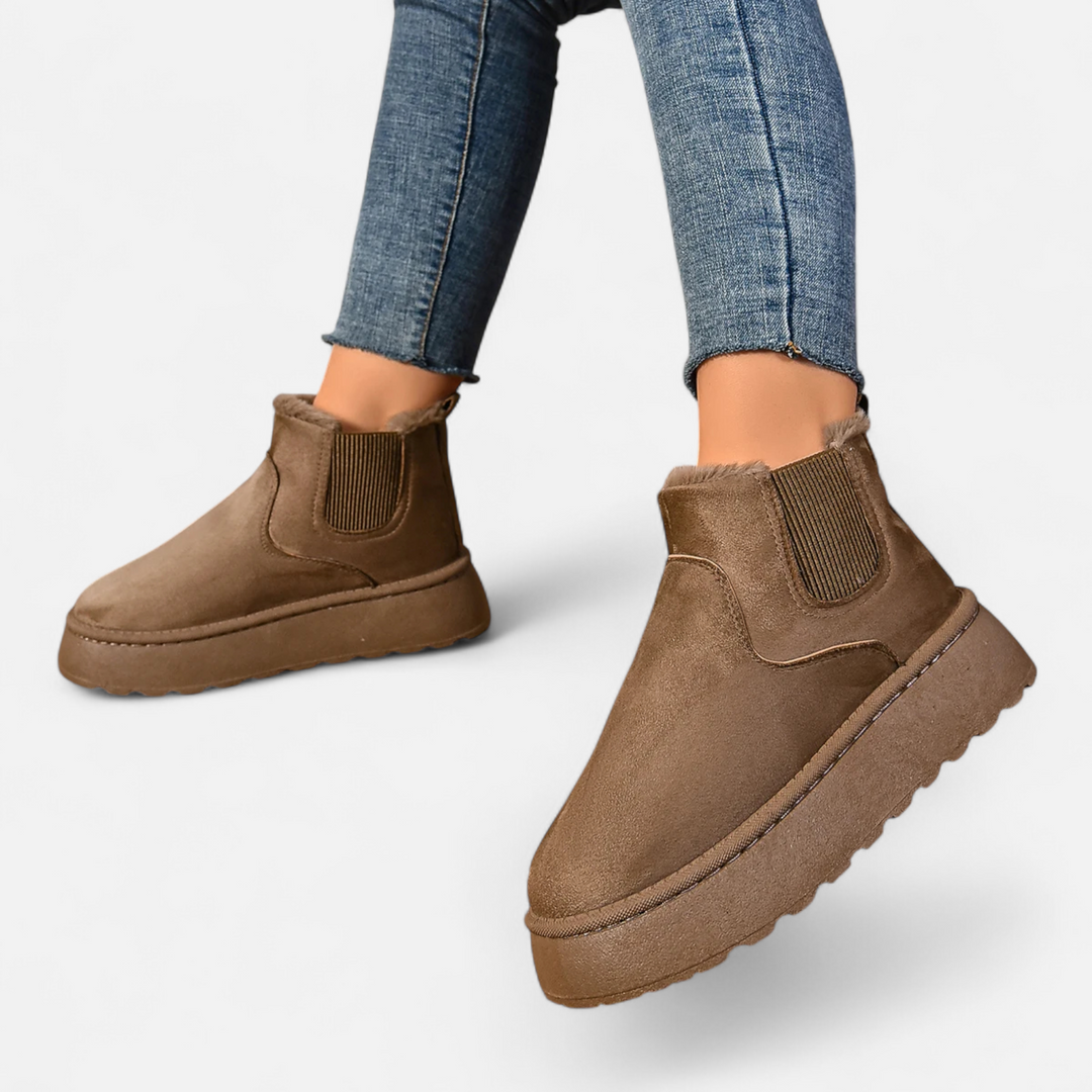 Women’s Timeless Slip-On Warm Plush Platform Ankle Chelsea Boots