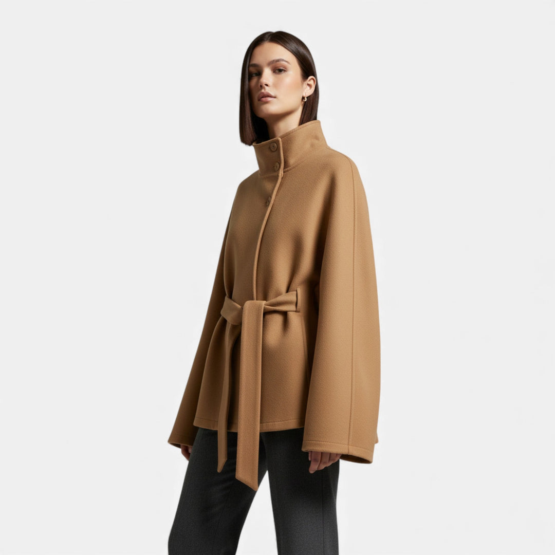 Cappotto mantella classico da donna sofisticato con cintura e taglio fluido