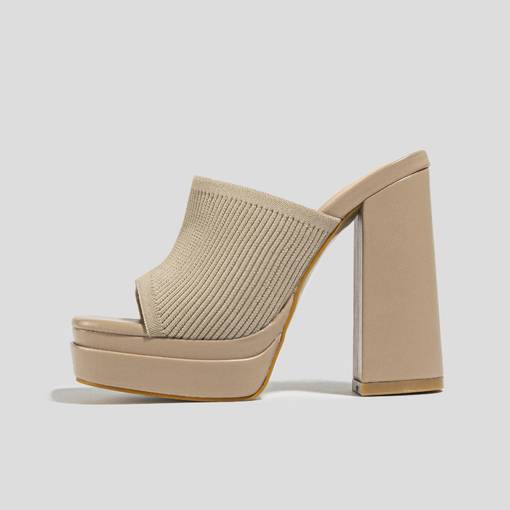 Sandalias cómodas ajustables con plataforma