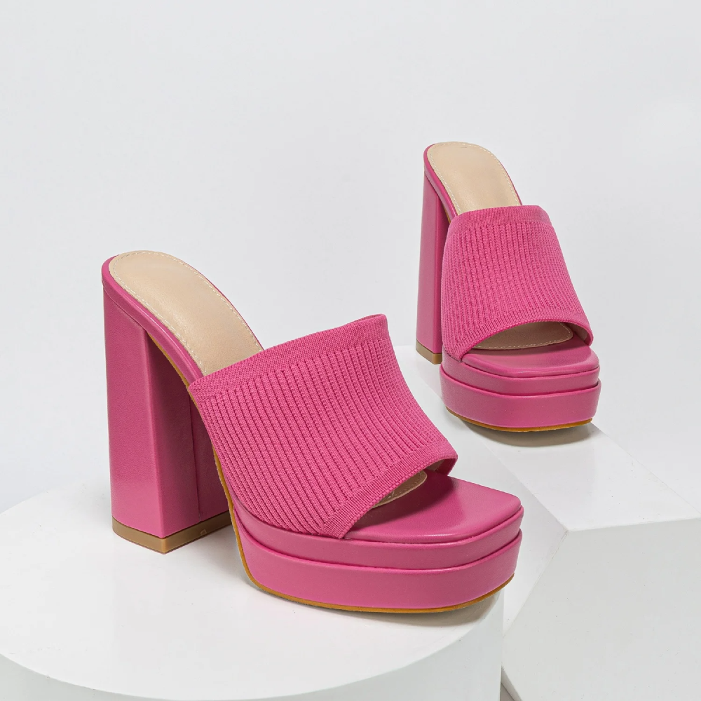 Sandalias cómodas ajustables con plataforma