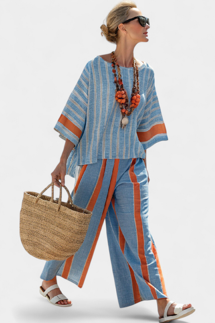 Completo pantaloni a gamba larga a righe
