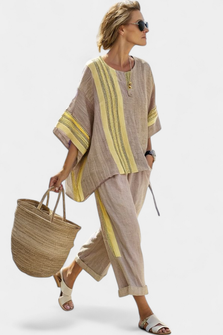 Conjunto de Blusa Oversize y Pantalones Cónicos