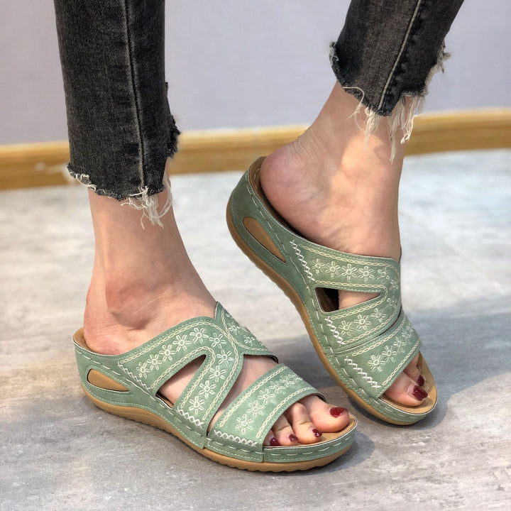 Sandalias ortopédicas cómodas para caminar