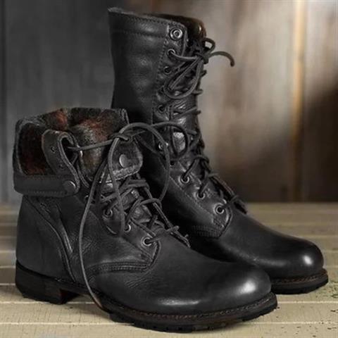 Sznurowane buty outdoorowe