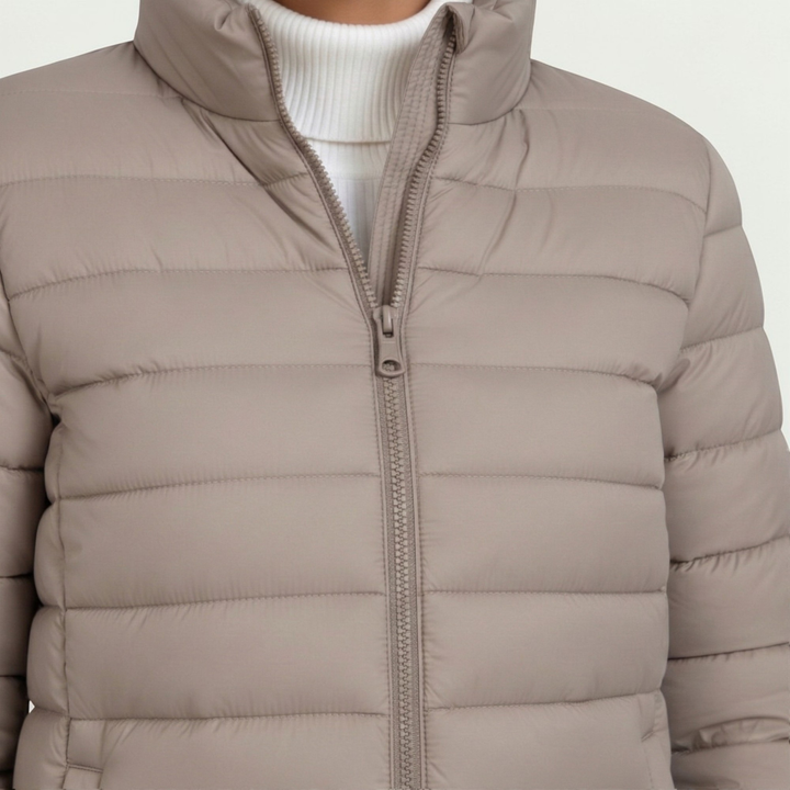 Verona Lightweight Slim-Fit Puffer Jacket in Sandstone Beige