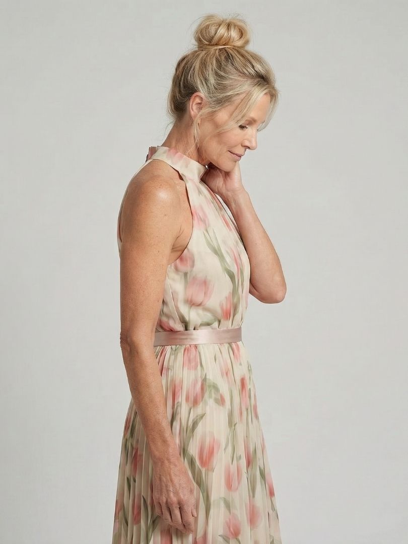 Vestido midi floral con cuello halter