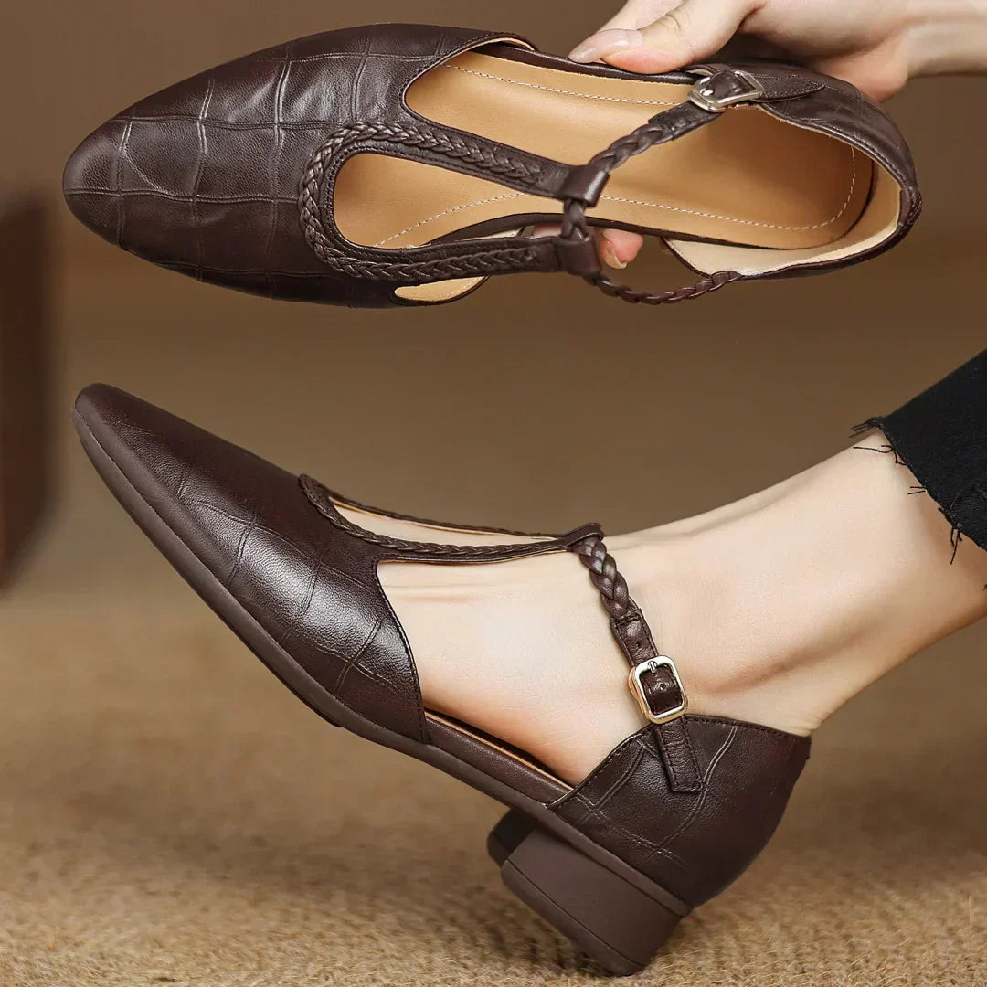 Zapatos planos Mary Jane de punta puntiaguda