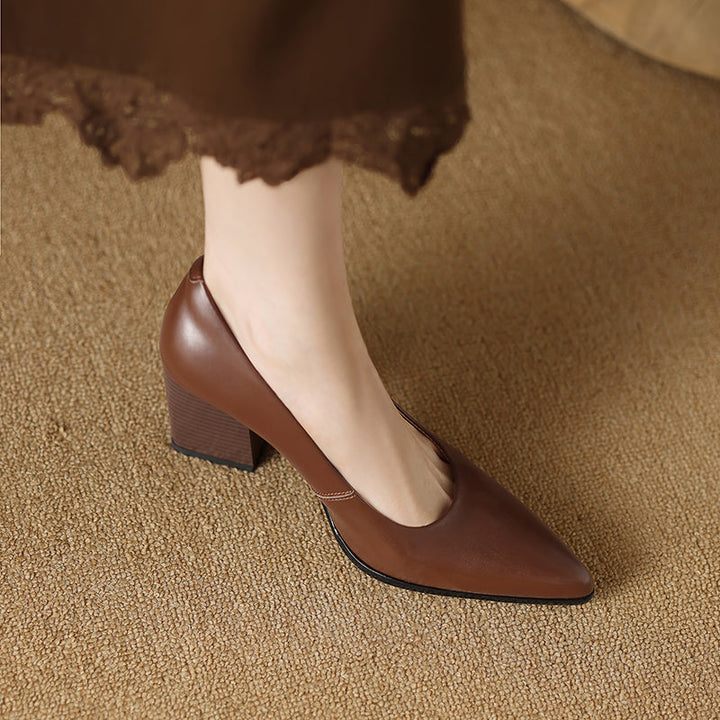 Tacones de trabajo sin cordones con punta puntiaguda
