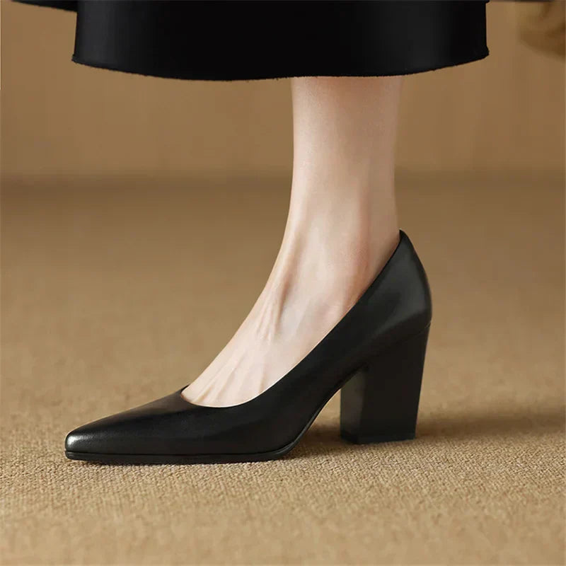 Tacones de trabajo sin cordones con punta puntiaguda