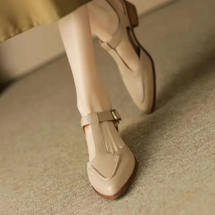 Bailarinas con punta puntiaguda y tira en T