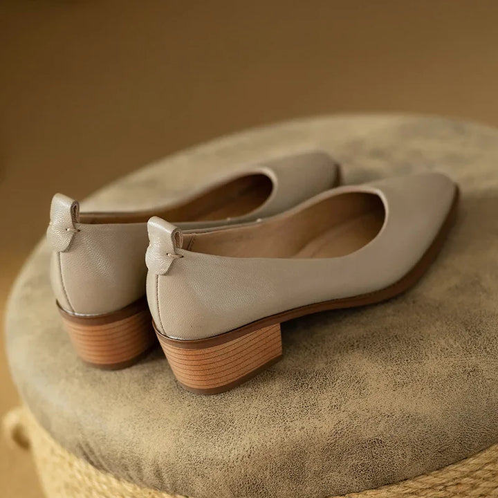 Zapatos de tacón de oficina con punta puntiaguda