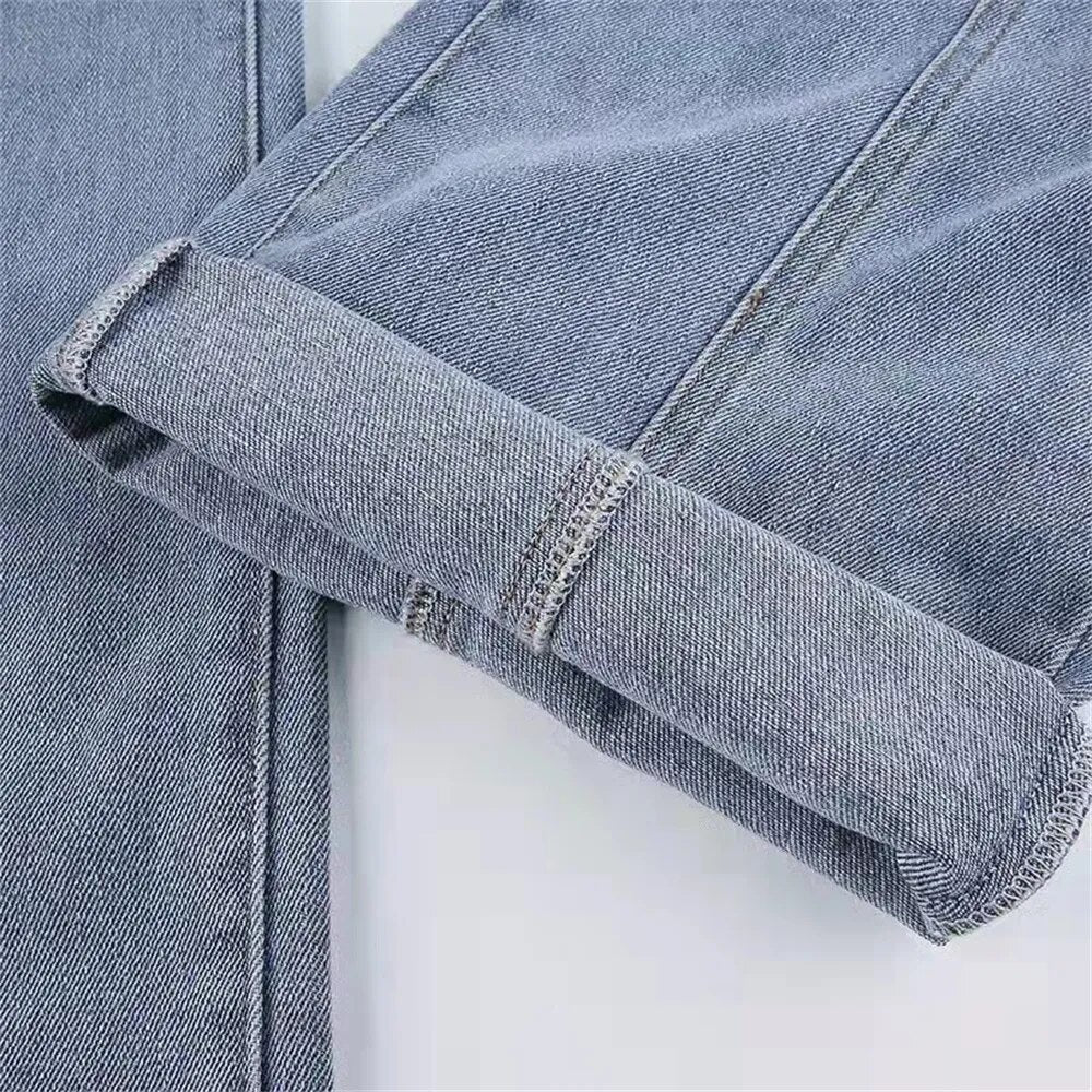 Jeans clásicos y resistentes de mujer con estrella roja y estilo casual acampanados