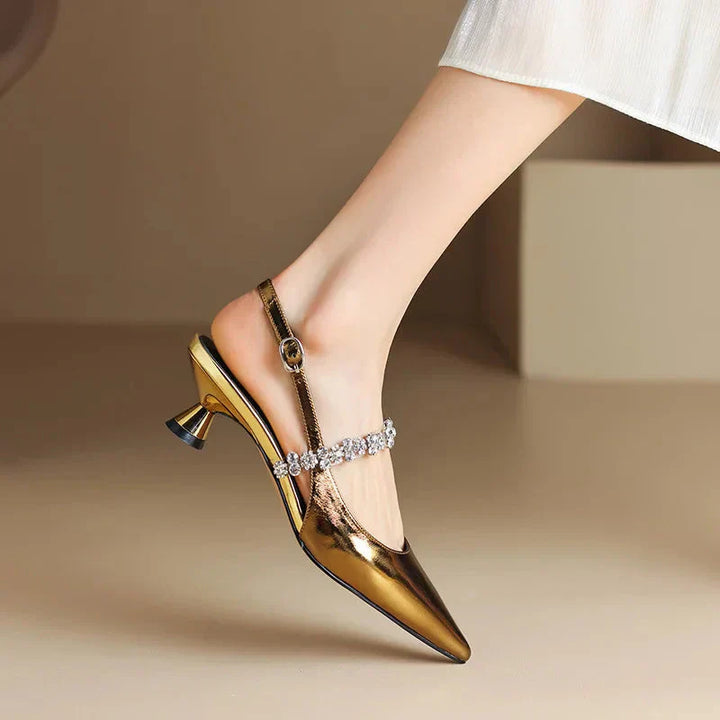 Szpilki na pasku z kryształami Slingback