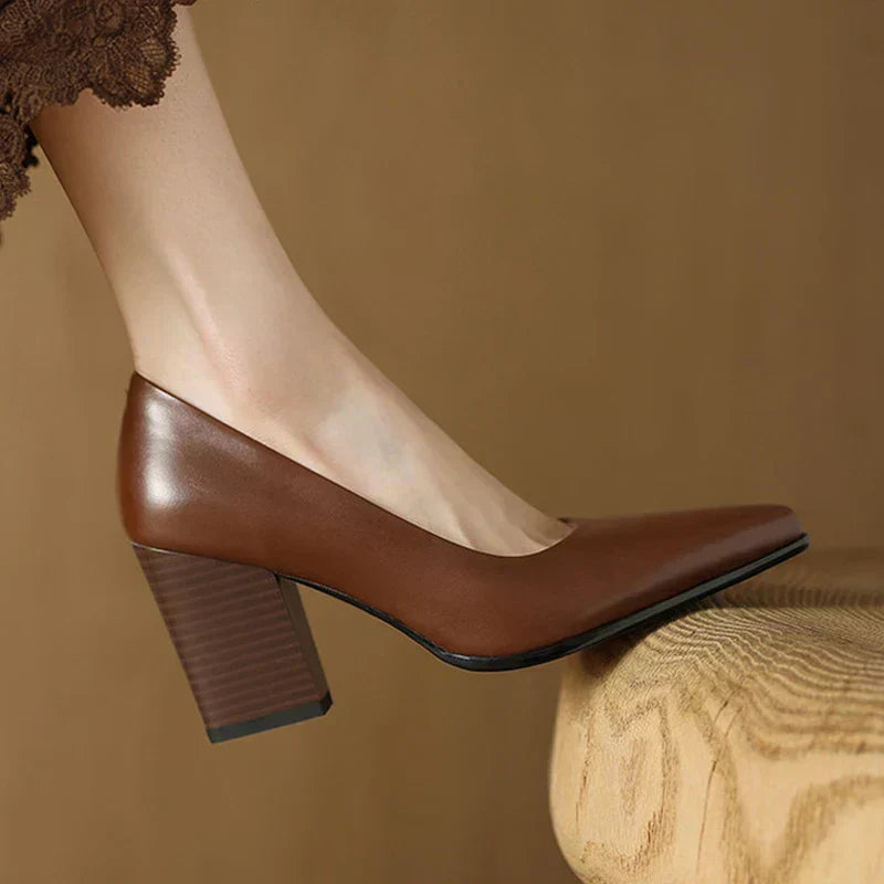 Tacones de trabajo sin cordones con punta puntiaguda