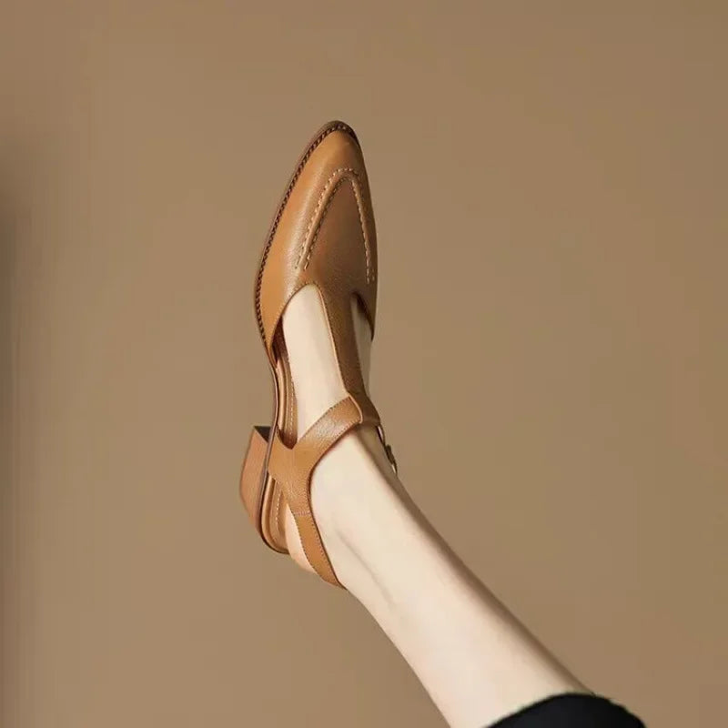 Bailarinas con punta puntiaguda y tira en T