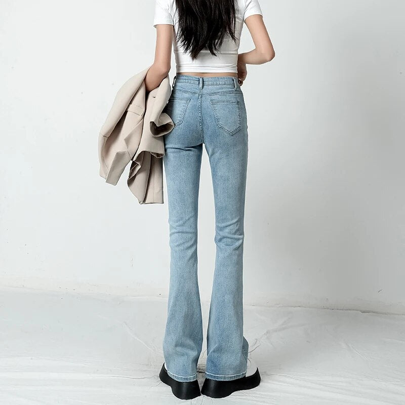 Jeans retro clásicos y versátiles de mujer de tiro alto y acampanados