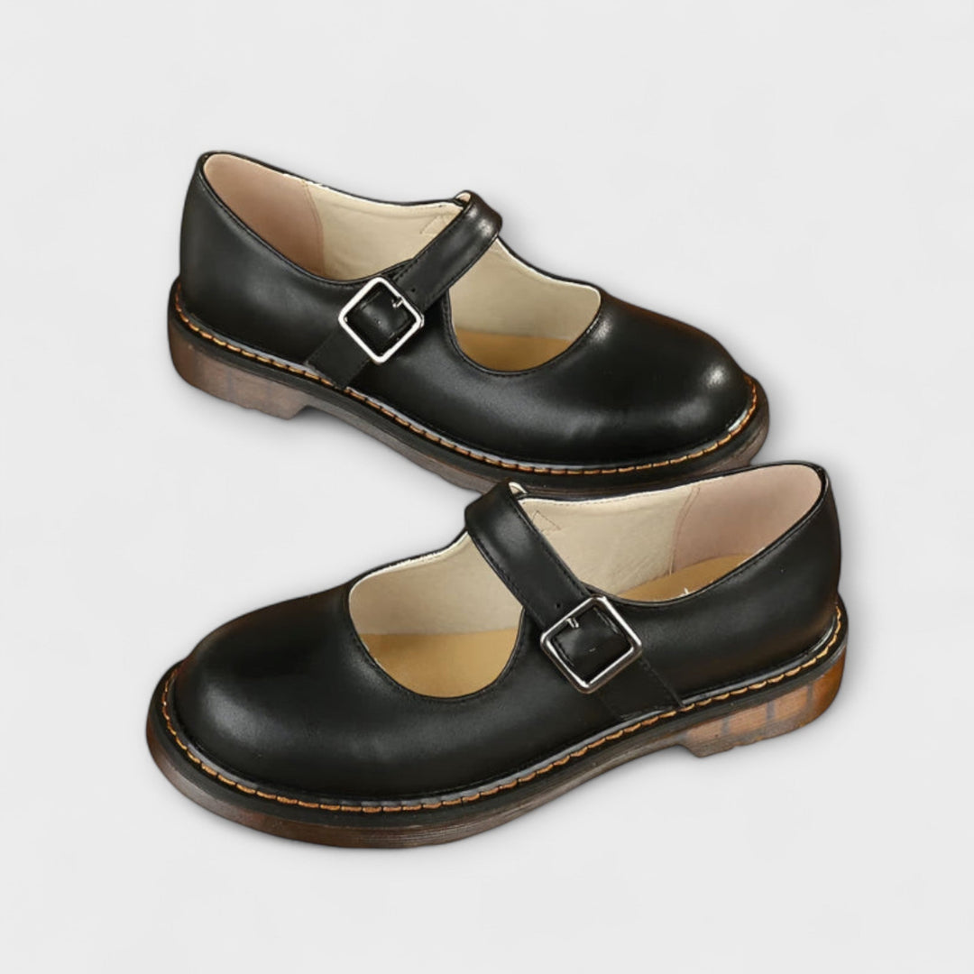 Sandalias cómodas con correa vintage