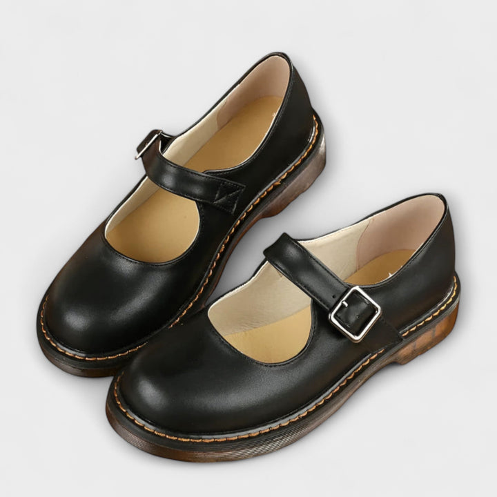 Sandalias cómodas con correa vintage