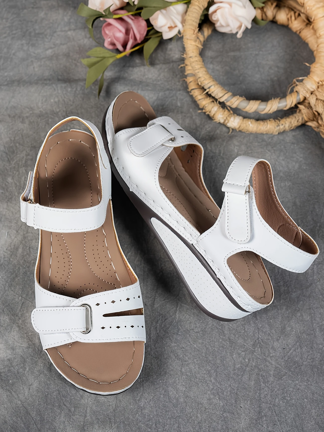 Sandalias de cuña con plataforma acolchada