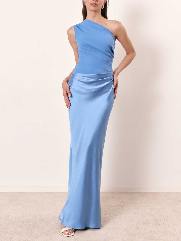 Vestido largo de fiesta plisado con un solo hombro
