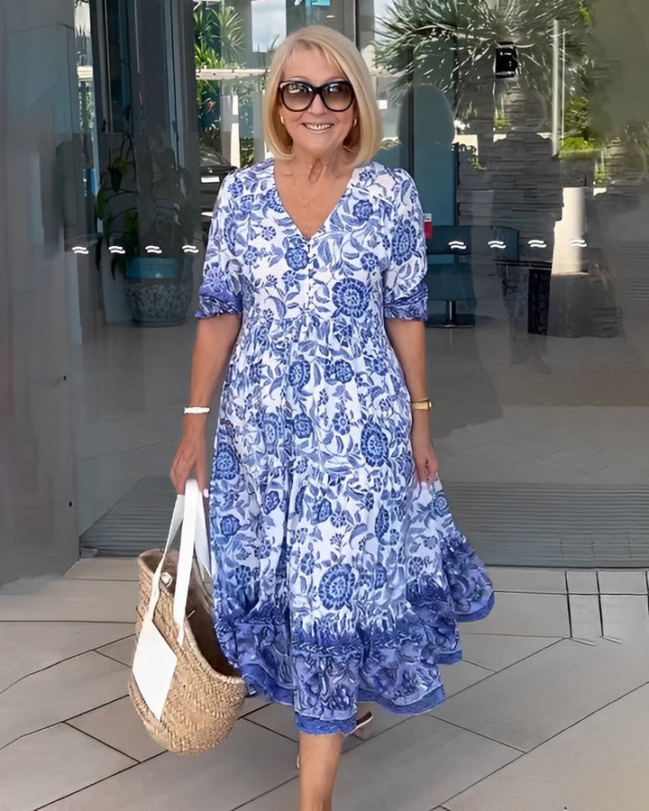 Vestido floral con escote en V y estilo delicado