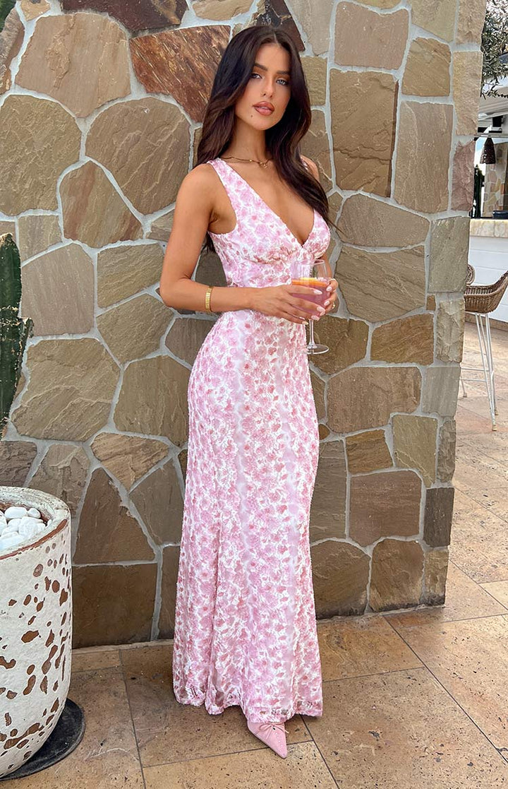 Vestido largo de noche fluido elegante y con estilo para invitadas de boda mujer