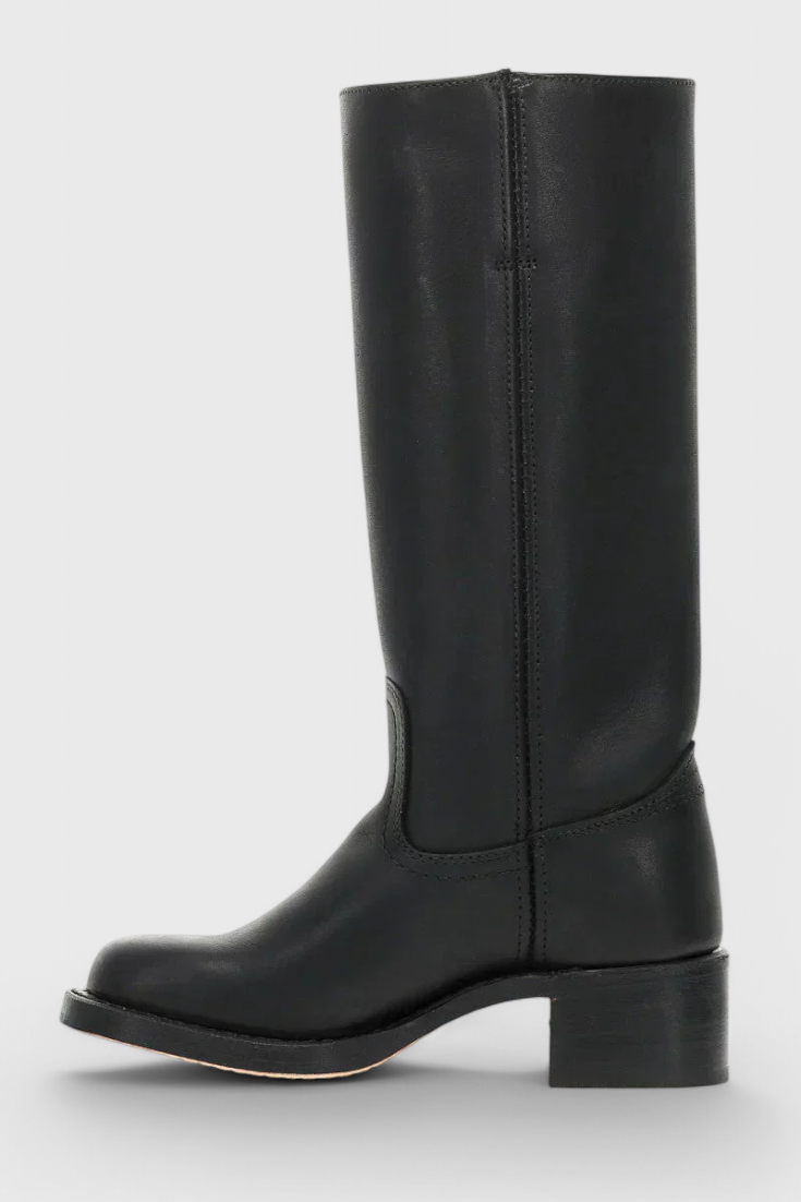 All-Season Classic Comfort Boots