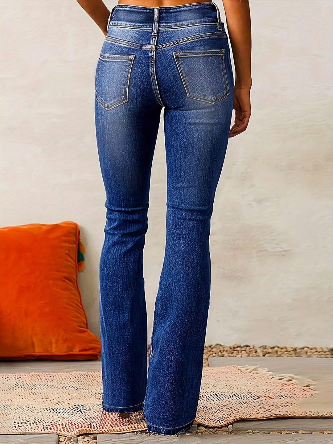 Pantalones acampanados de talle alto