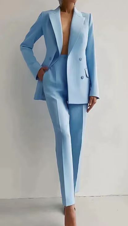 Completo pantaloni slim doppiopetto